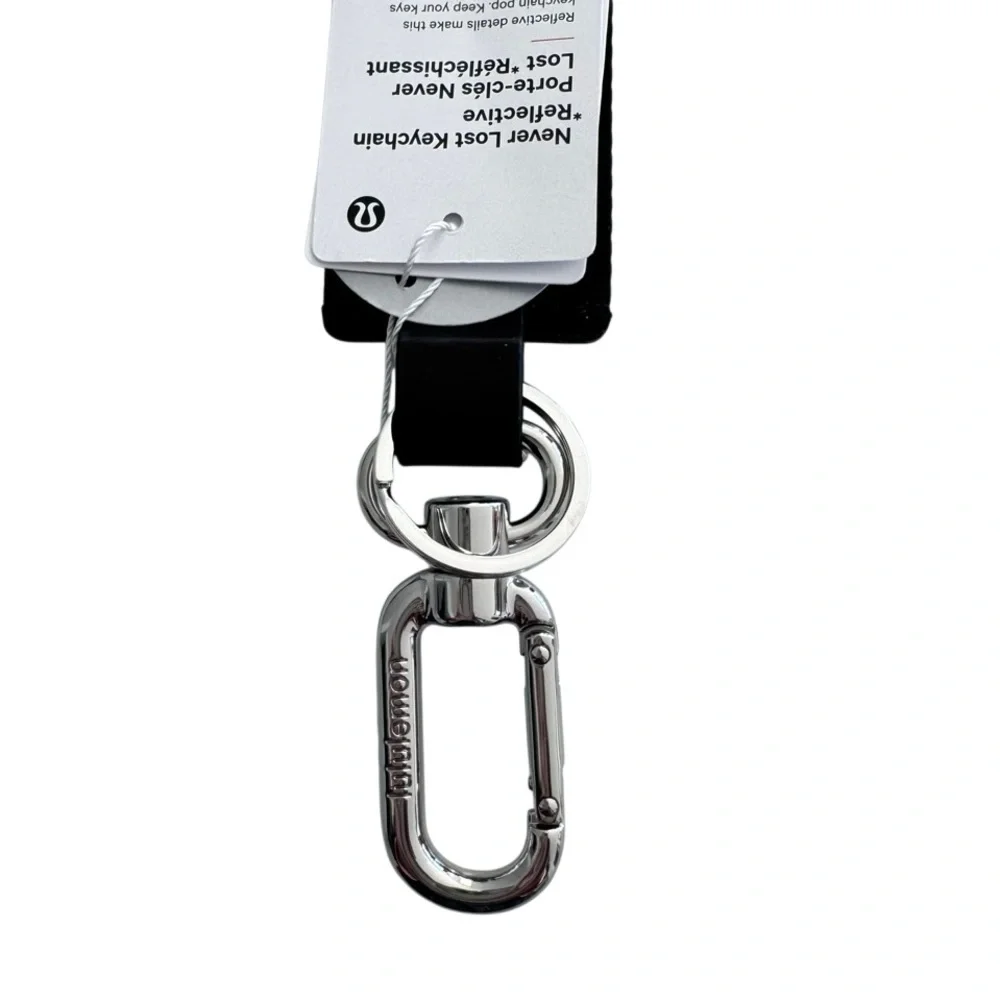 Lululemon Never Lost Keychain Reflective   Black/White/Silver - Picture 7 of 15